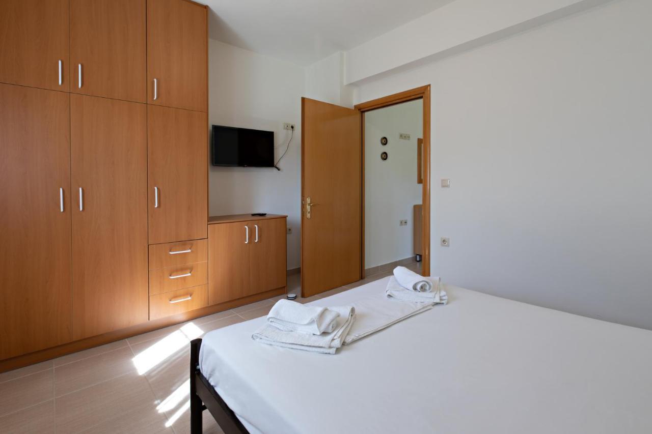 Nikki'S Family Apartments Sívota Eksteriør bilde